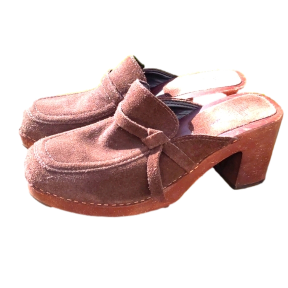 Vintage 90's Y2K American Eagle Suede Clogs Size 7